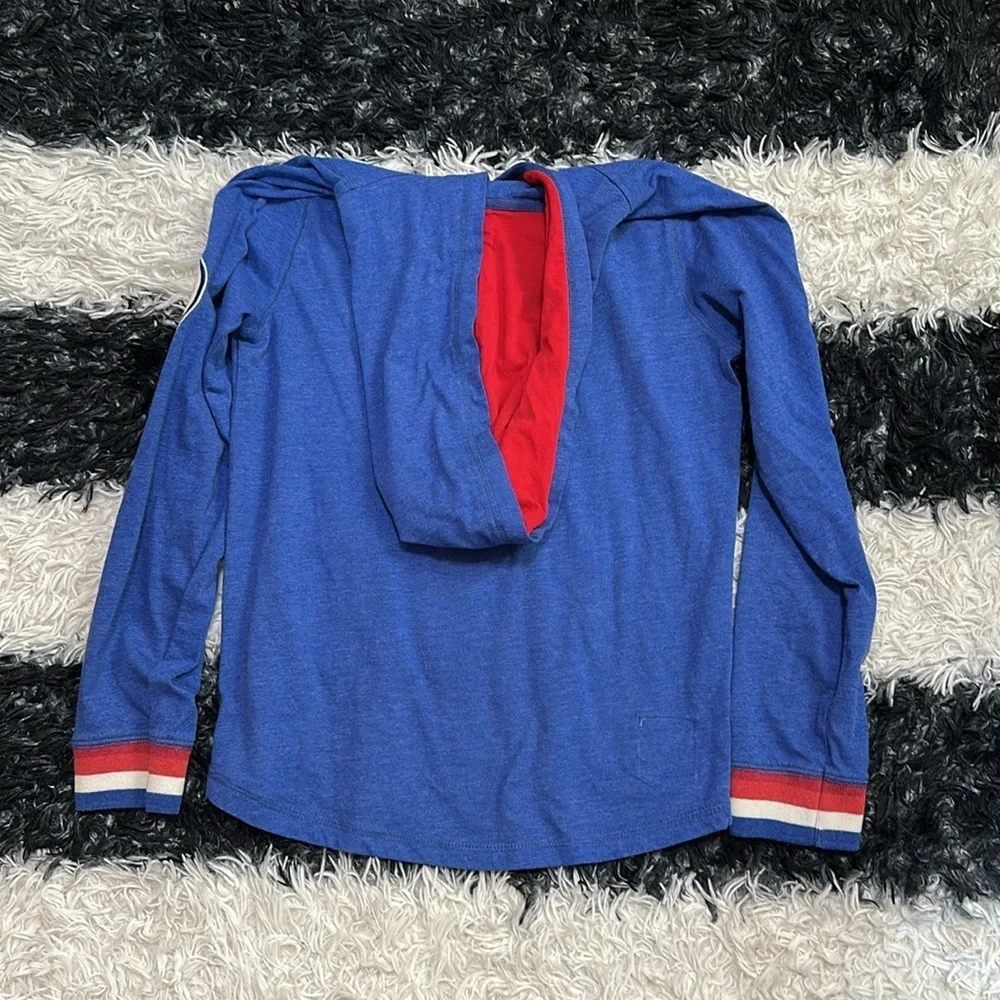 Mitchell & Ness Boy’s Chicago Cubs Blue Hooded Tee, M (10/12)